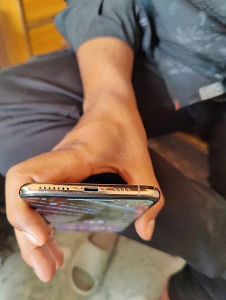 iphone xs max 64 gb batry change penal change all ok 3