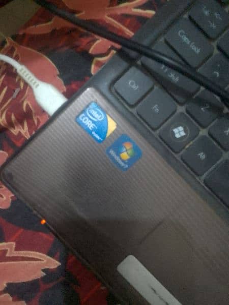 GATEWAY LAPTOP OK CONDITION JUST DETAILS ON CALL 7