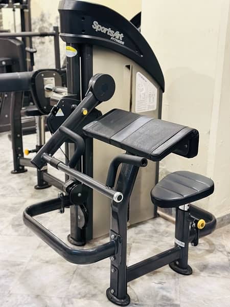 Sports art USA gym unit new model slightly used USA import 14