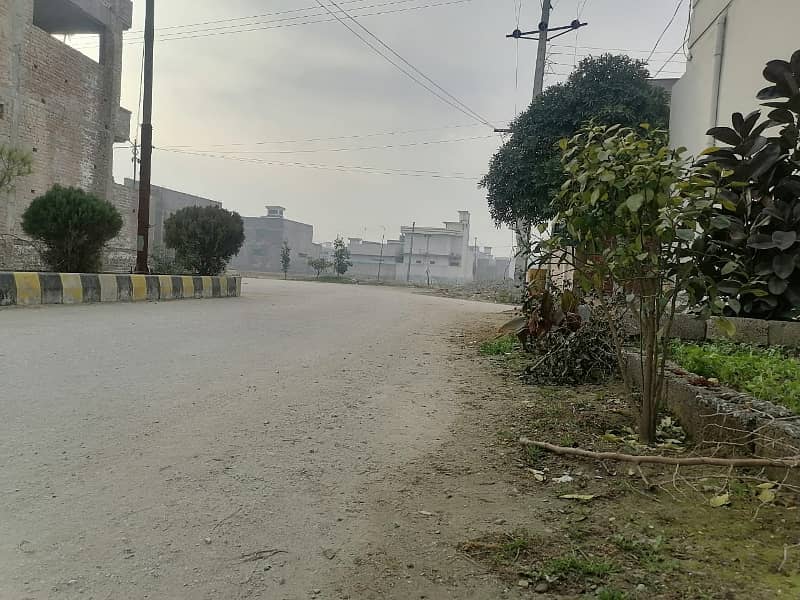5 Marla Single Storey House Available for Sale GulBerg l Town Mardan. 13