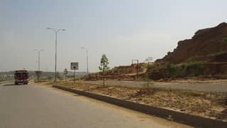 1 Kanal Plot With 11 Marla Extra Land For Sale