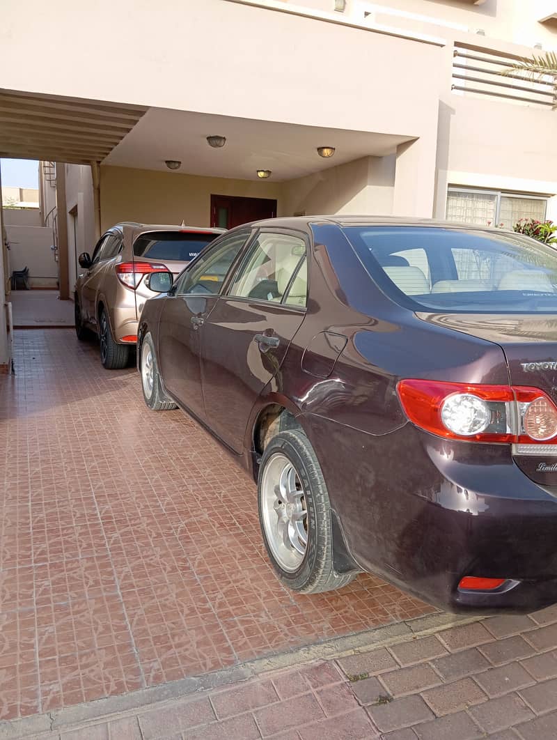 Corolla XLi Special Edition 2013 wine red 6