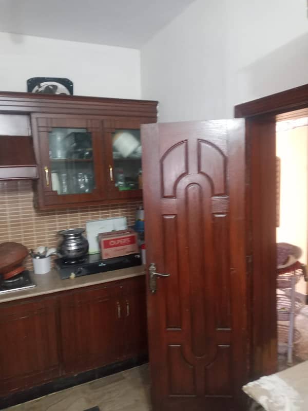 10 Marla House For Sale On Peshawar Road Rawalpindi 6 Bedroom 6 Bath 2 Kitchen Double Car Parking 11