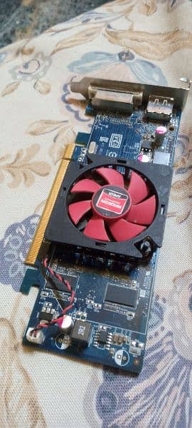 AMD HD SEIRES 7000 1gb 64bit DDR3 3