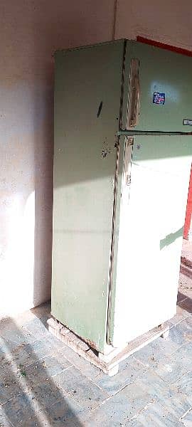 refrigerator for sell 1
