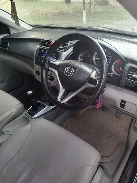 Honda City IVTEC Model 2016 8