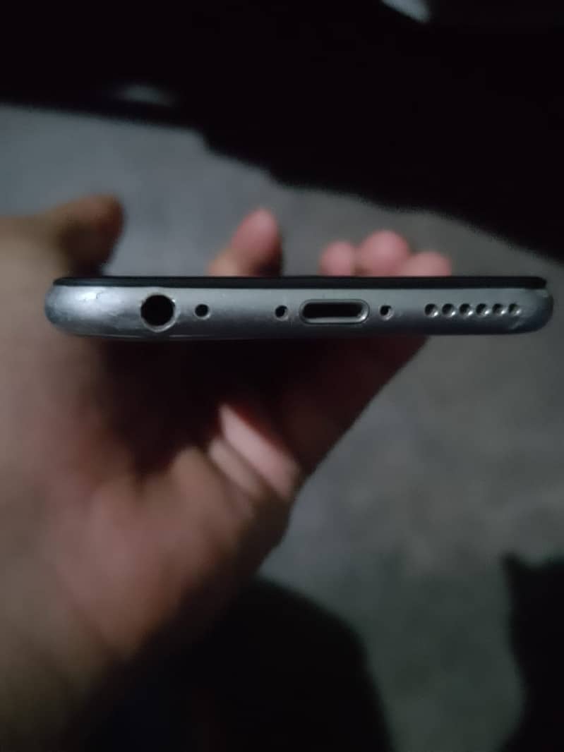iPhone 6 64gb PTA aparod 5