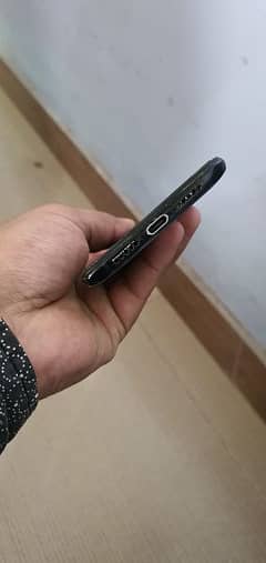 One Plus 6t 8/128 0