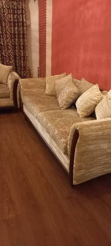 Furnished 3 bedroom house available for rent in phase 3 bahria town rawalpindi 6