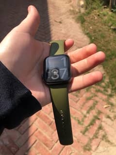 Apple Watch series 5 44mm with box