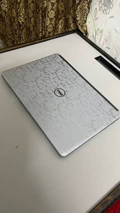 Dell Laptop Core i5 4th Generation 7440