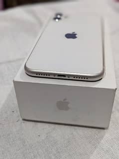 Iphone 11 128gb PTA APPROVED with box Cable BH 90% Face id Truetone OK