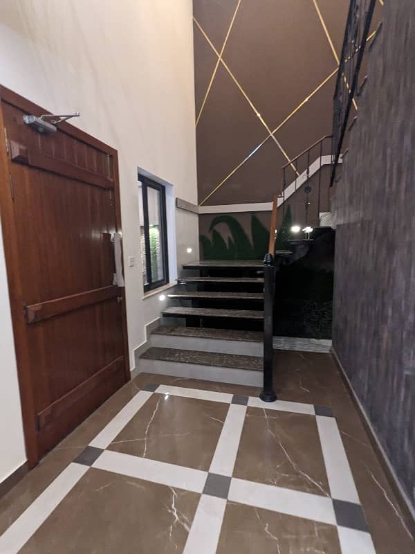 1 kanal brand new luxery double storey owner built house available for sale vip well hot location original pics by fast property services real estate and builders lahore 27