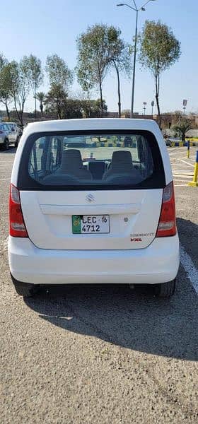 Suzuki Wagon R 2016 is up for sell home used car 1