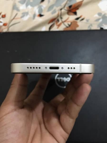 iPhone 13 white , non pta factory unlock , 128 gb 4