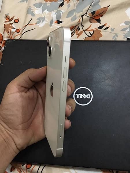 iPhone 13 white , non pta factory unlock , 128 gb 6