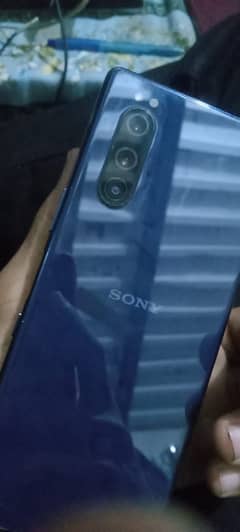 Sony Experia 5