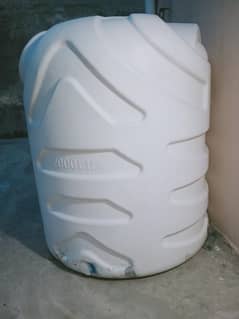 Water Tank 2000 Liters