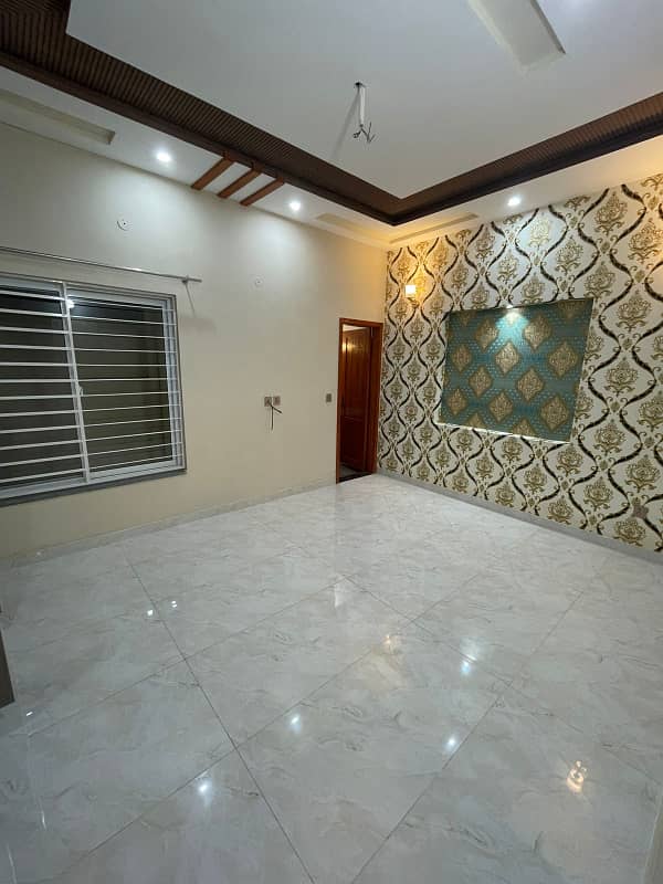 5 MARLA HOUSE AVAILABLE FOR SALE IN JUBILEE TOWN 22