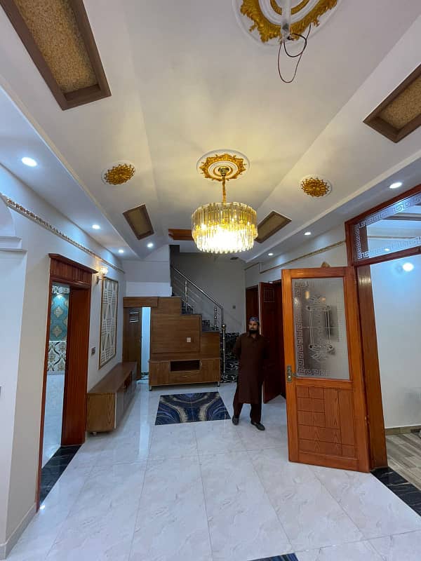5 MARLA HOUSE AVAILABLE FOR SALE IN JUBILEE TOWN 23