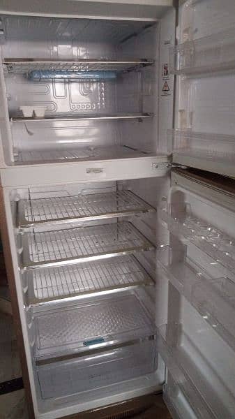 Kenwood fridge ,vertical fridge, 13cubic , New Condition 6