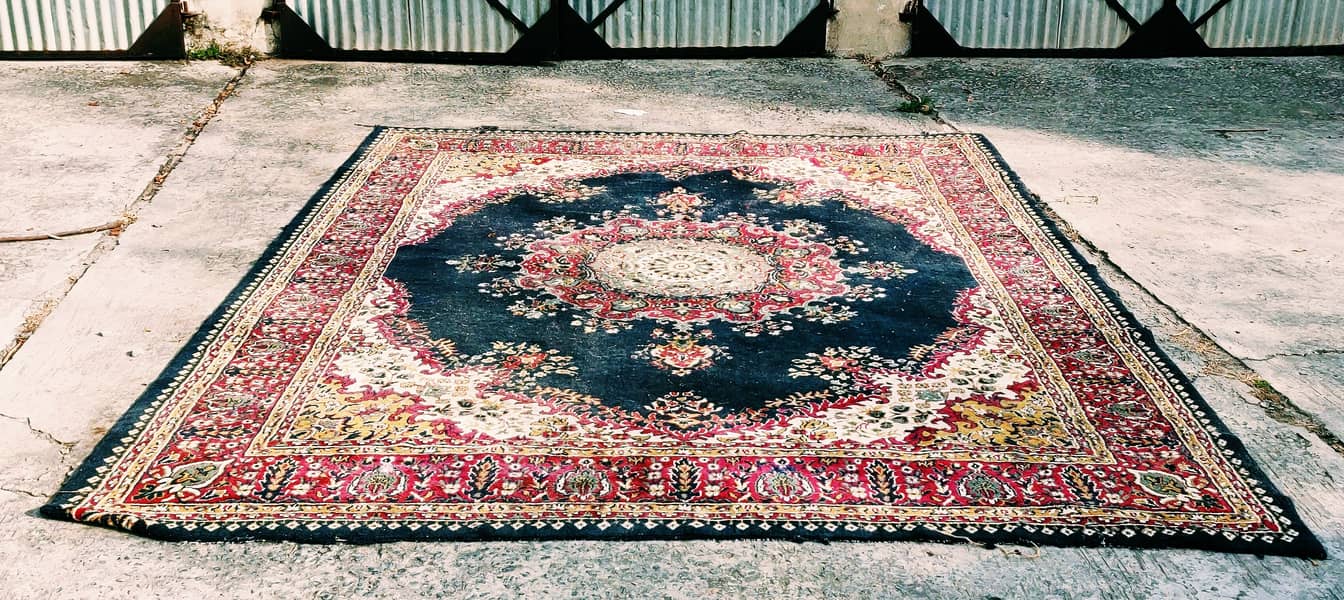 12*10ft imported rug/carpet/qaleen available for sale 0