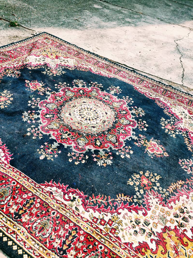 12*10ft imported rug/carpet/qaleen available for sale 3