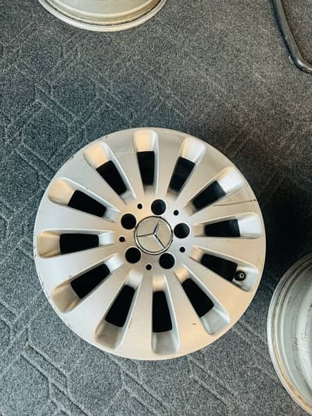 mercedes original 16 inch rims with tyres 4
