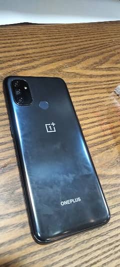 OnePlus fone 4/64 non pta crack but working perfect