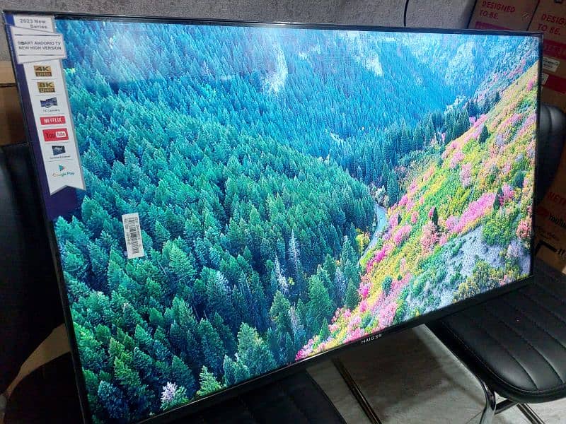 43 INCH SMART 4K UHD IPS DISPLAY. 03228083060 4