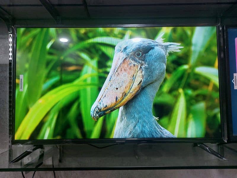48. INCH SMART PLUS ANDROID LED TV 4K UHD.  03228083060 4