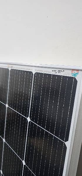 Cell Germany Solar Panel 200 watt 4 Panel, almost new 1