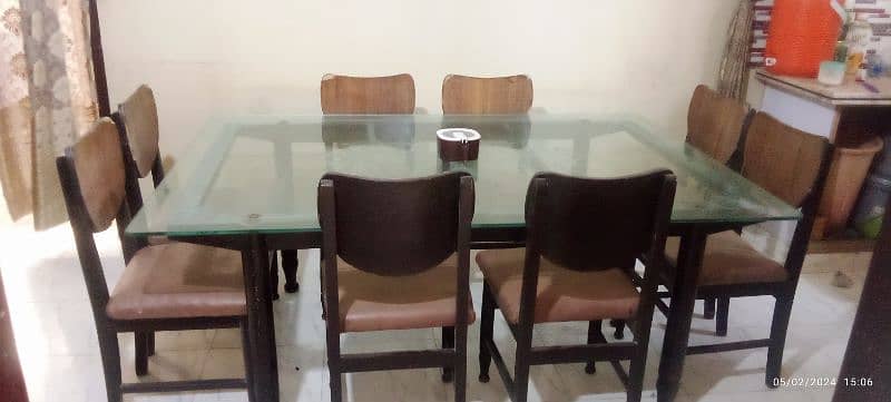 dining table with 8chairs 1
