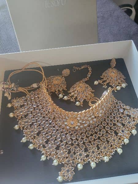Tesoro Bridal jewelry set 15000 8