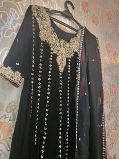 Black kamdani dress with chatapati border dupatta
