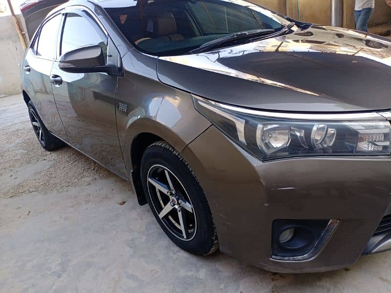 Toyota Altis Grande 2015 3