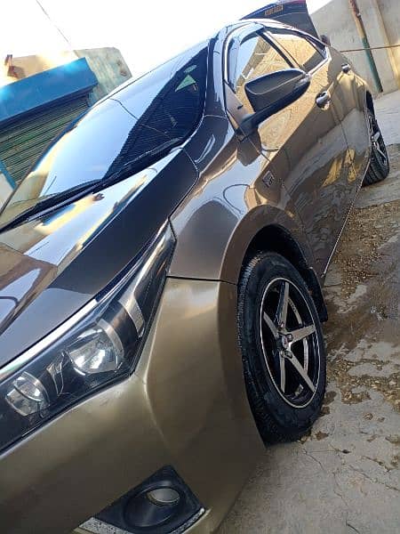 Toyota Altis Grande 2015 4