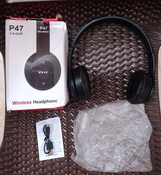 BIG OFFER NEW BEST QUALITY HEADPHONES ONLY RUPEES 1500(03047168737). 2