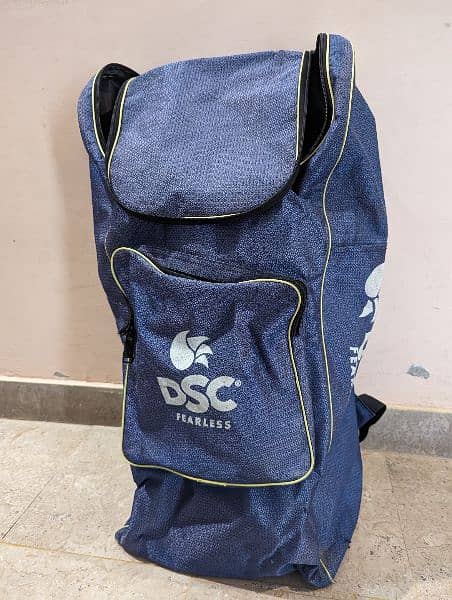 Cricket Kit bag little bit used best quality kit bag DSC 2