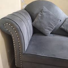 Dewon sofa