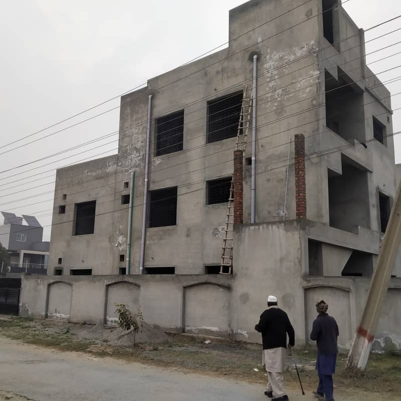 10 Marla Grey structure house in AWT Phase 2 lahore 4