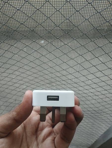 Apple charger 3