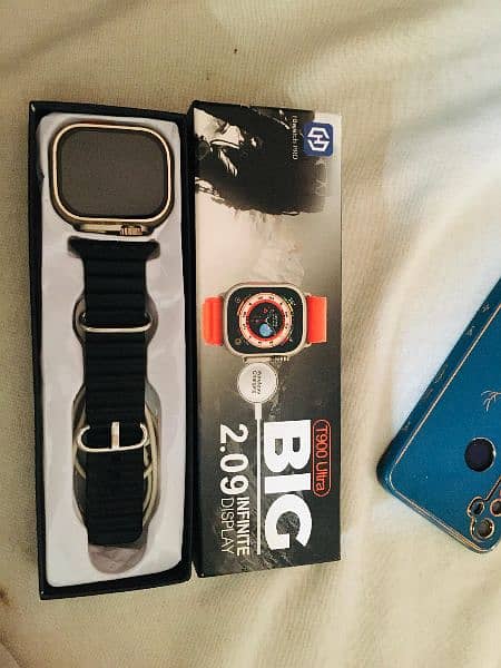 T900 Ultra Smart Watch 2.09 infinite display with box belt and charger 3