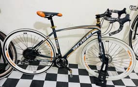 urgent sell imported HARRY ARISE  road bike  full size  26" 10/10