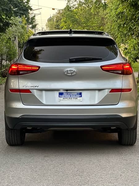 Hyundai Tucson 2022 8