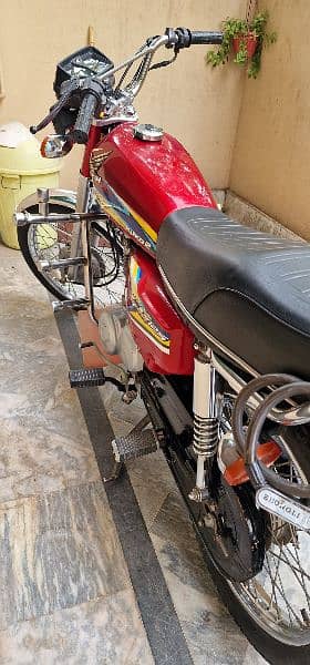 honda 125 rawalpinde registered all documents available 3