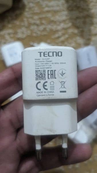 Best quality lot and original mobile chargers /adopters 6