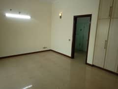 1 Kanal Modern Beautiful House for Rent in FF Block Phase 4 DHA Lahore 0