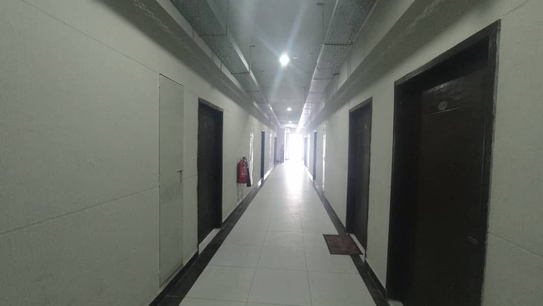 1050 Square Feet Commercial Office Is Available For Rent In Al Hafeez Executive Ali Zaib Road Gulberg 3 Lahore 3