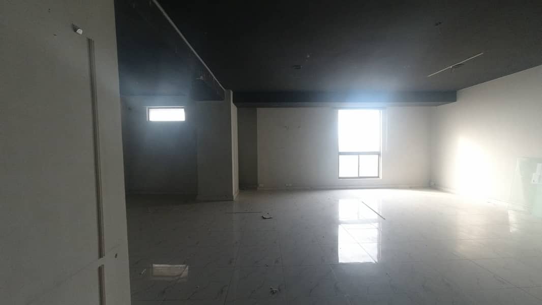 1050 Square Feet Commercial Office Is Available For Rent In Al Hafeez Executive Ali Zaib Road Gulberg 3 Lahore 4